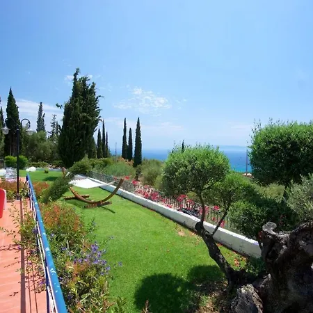 דירה Felix Mousata