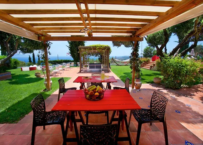 Felix Apartment Mousata