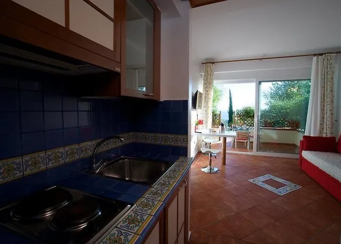 Felix * Μουσάτα