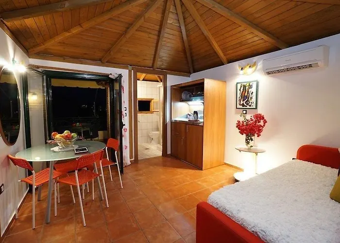 Felix Διαμέρισμα *