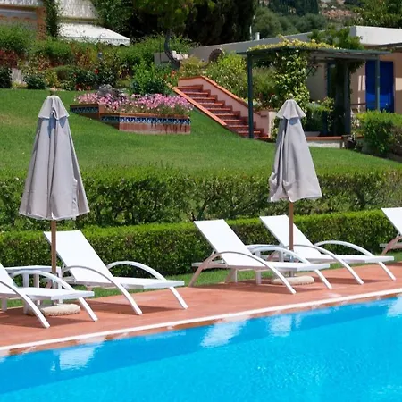 Felix Apartment Mousata